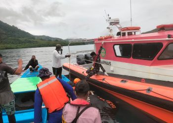 Nelayan Jatuh Dari Perahu di Perairan Tanjung Ulatu Ditemukan Tim SAR Meninggal Dunia, Kapolres SBB Ingatkan Ini ke Masyarakat