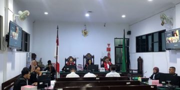 Rentetan Kejanggalan Disidang Dugaan Korupsi Penyertaan Modal PT. Tanimbar Energi Disorot Advokat Terdakwa