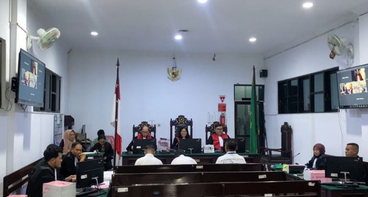 Rentetan Kejanggalan Disidang Dugaan Korupsi Penyertaan Modal PT. Tanimbar Energi Disorot Advokat Terdakwa