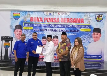 Bukber KNPI SBB Bersama Bupati, Diserahkan Rekomendasi Dialog MIP untuk Kawal Pembangunan
